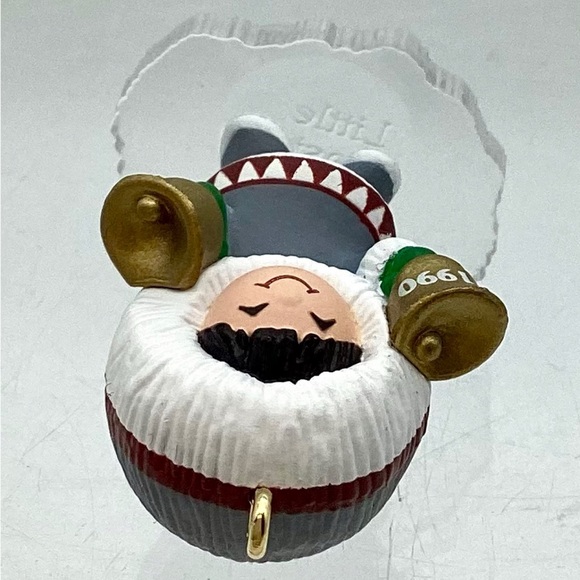 Hallmark 1990 “Little Frosty” Ornament - Picture 11 of 12